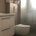Flora شقة ماكارسكا