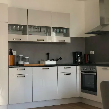 Flora Apartman