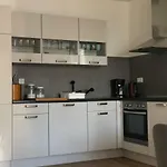 Flora Apartman