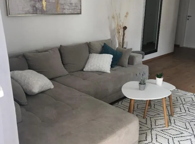 Apartment Flora Makarska