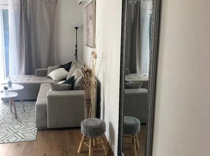 Apartment Flora