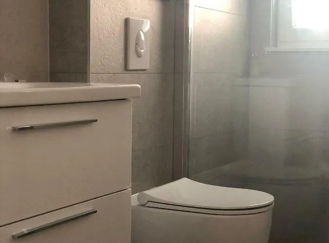 Flora Apartment Makarska